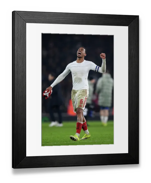 Framed Print : Arsenal v Chelsea - Carabao Cup Semi Final Second Leg