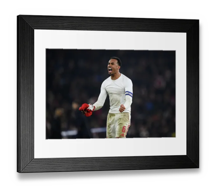 Framed Print : Arsenal v Chelsea - Carabao Cup Semi Final Second Leg Framed Print : Arsenal v Chelsea - Carabao Cup Semi Final Second Leg