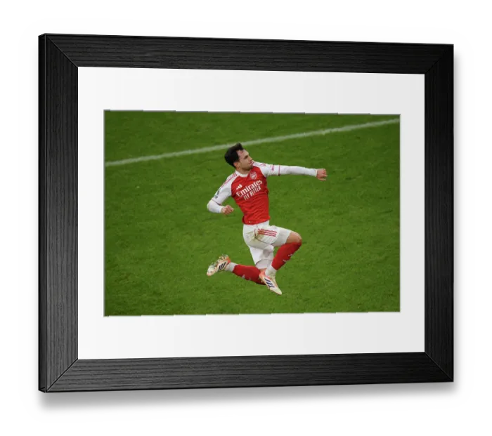 Framed Print : Arsenal v Sunderland - Premier League