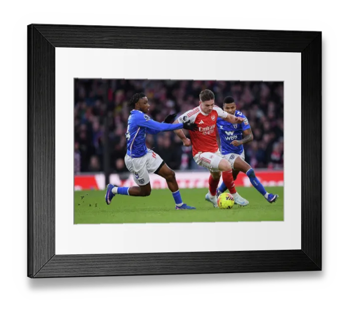 Framed Print : Arsenal v Sunderland - Premier League Framed Print : Arsenal v Sunderland - Premier League