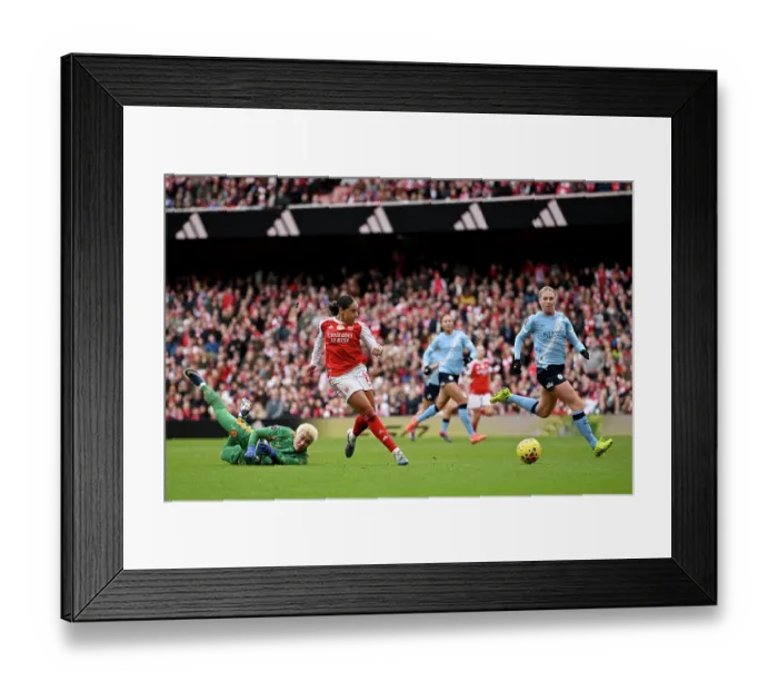 Framed Print : Arsenal v Manchester City - Barclays Women's Super League Arsenal v Manchester City - Barclays Women's Super League Framed Print : Arsenal v Manchester City - Barclays Women's Super League Arsenal v Manchester City - Barclays Women's Super League