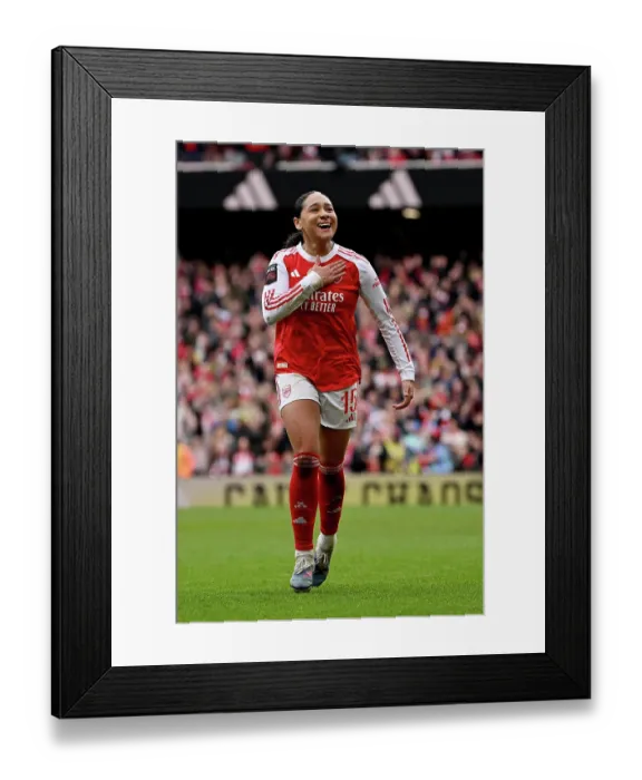 Framed Print : Arsenal v Manchester City - Barclays Women's Super League Arsenal v Manchester City - Barclays Women's Super League Framed Print : Arsenal v Manchester City - Barclays Women's Super League Arsenal v Manchester City - Barclays Women's Super League
