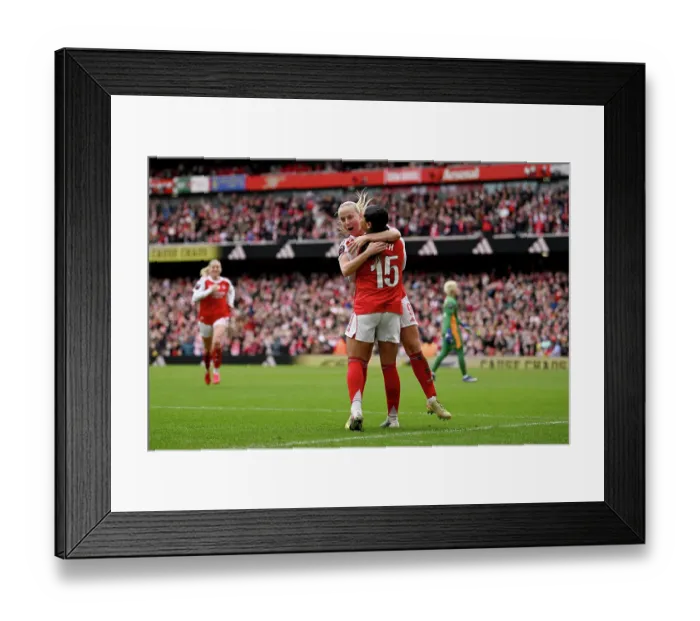 Framed Print : Arsenal v Manchester City - Barclays Women's Super League Arsenal v Manchester City - Barclays Women's Super League Framed Print : Arsenal v Manchester City - Barclays Women's Super League Arsenal v Manchester City - Barclays Women's Super League