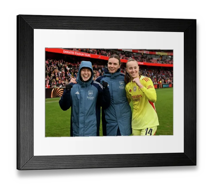 Framed Print : Arsenal v Manchester City - Barclays Women's Super League Arsenal v Manchester City - Barclays Women's Super League