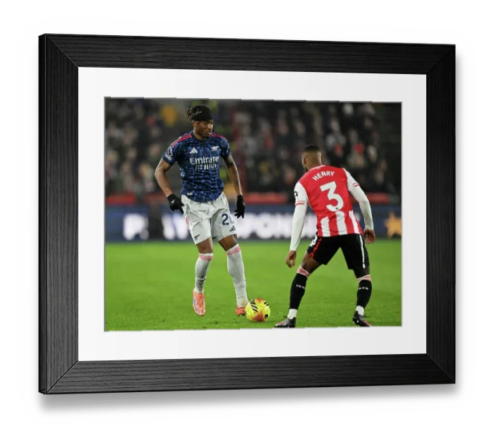 Framed Print : Brentford v Arsenal - Premier League Framed Print : Brentford v Arsenal - Premier League