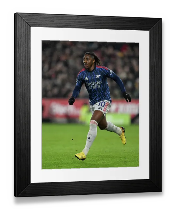 Framed Print : Brentford v Arsenal - Premier League