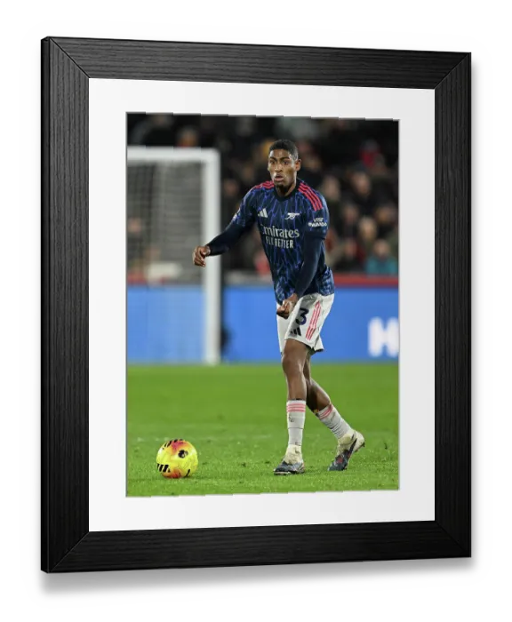 Framed Print : Brentford v Arsenal - Premier League Framed Print : Brentford v Arsenal - Premier League