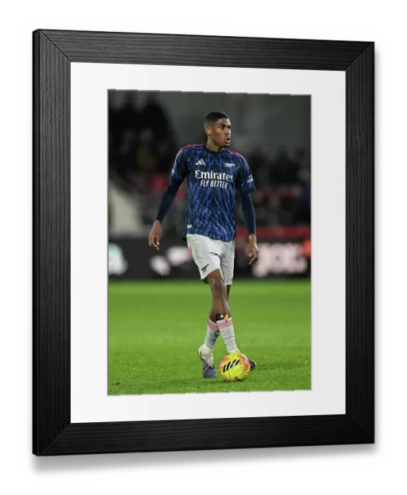 Framed Print : Brentford v Arsenal - Premier League Framed Print : Brentford v Arsenal - Premier League