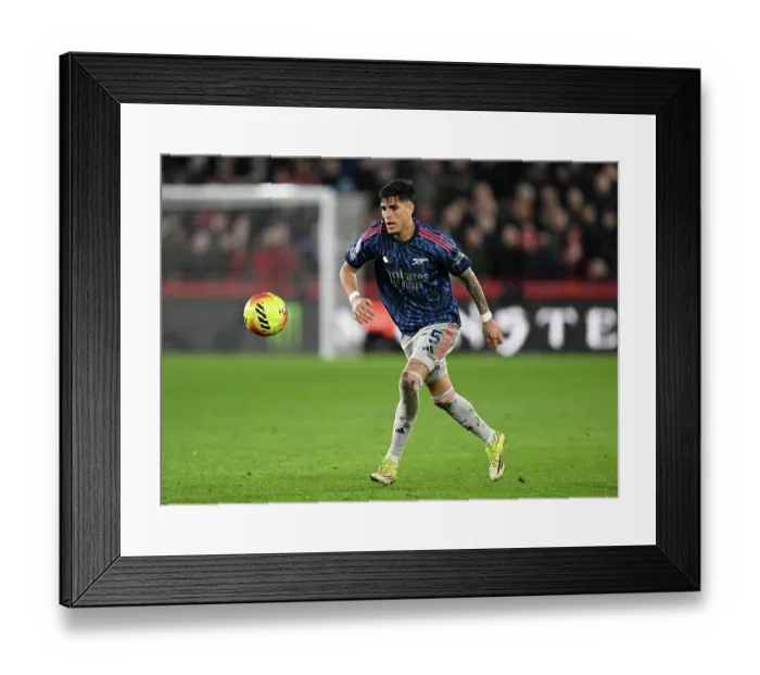 Framed Print : Brentford v Arsenal - Premier League