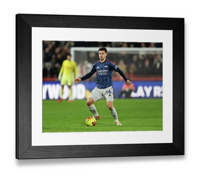 Framed Print : Brentford v Arsenal - Premier League