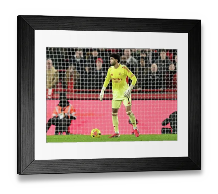 Framed Print : Brentford v Arsenal - Premier League