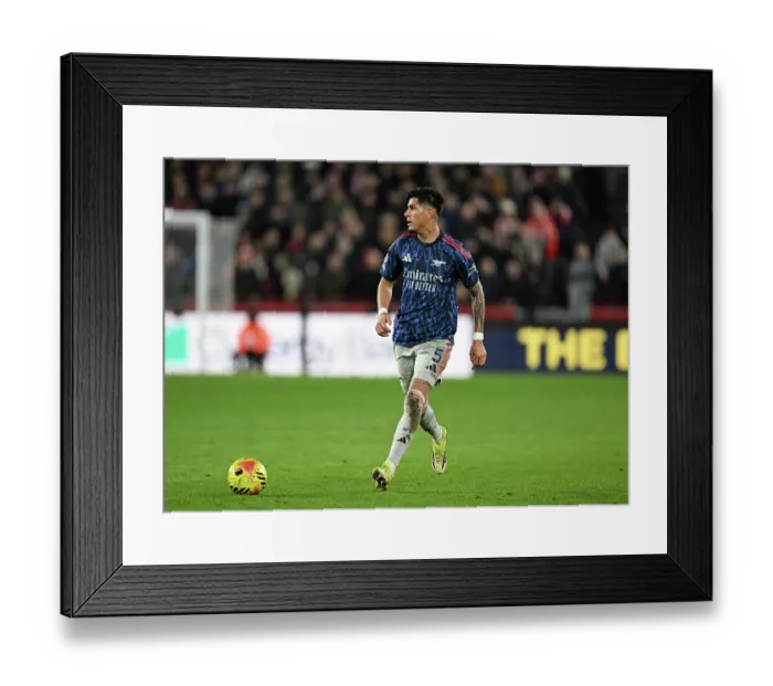 Framed Print : Brentford v Arsenal - Premier League