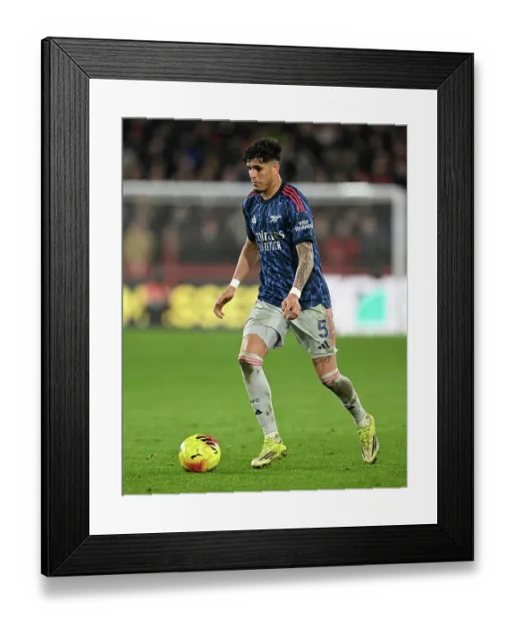 Framed Print : Brentford v Arsenal - Premier League Framed Print : Brentford v Arsenal - Premier League