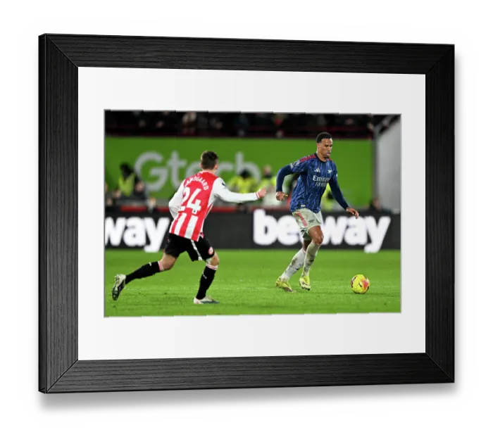 Framed Print : Brentford v Arsenal - Premier League Framed Print : Brentford v Arsenal - Premier League