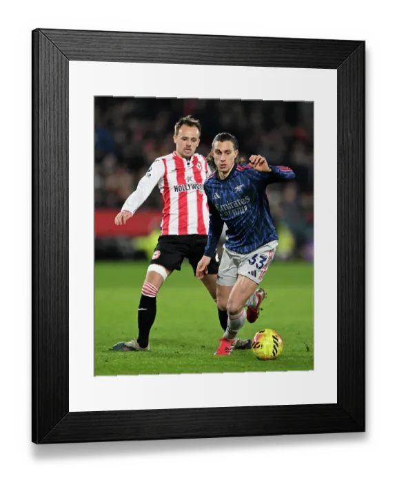 Framed Print : Brentford v Arsenal - Premier League Framed Print : Brentford v Arsenal - Premier League