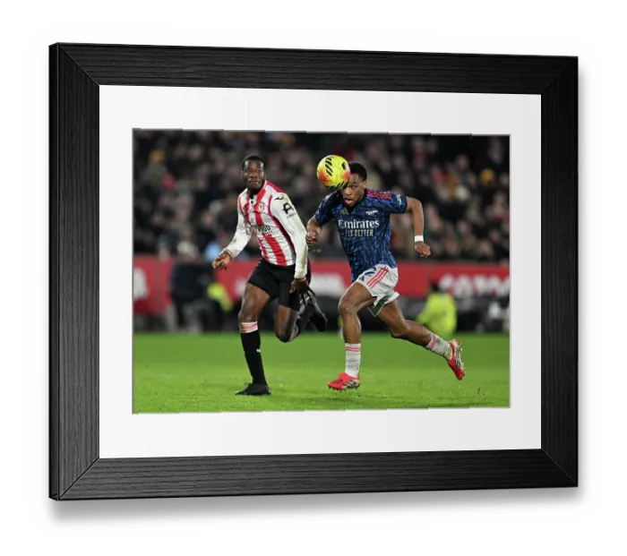 Framed Print : Brentford v Arsenal - Premier League Framed Print : Brentford v Arsenal - Premier League