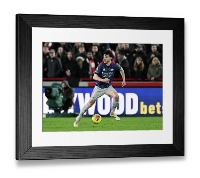 Framed Print : Brentford v Arsenal - Premier League