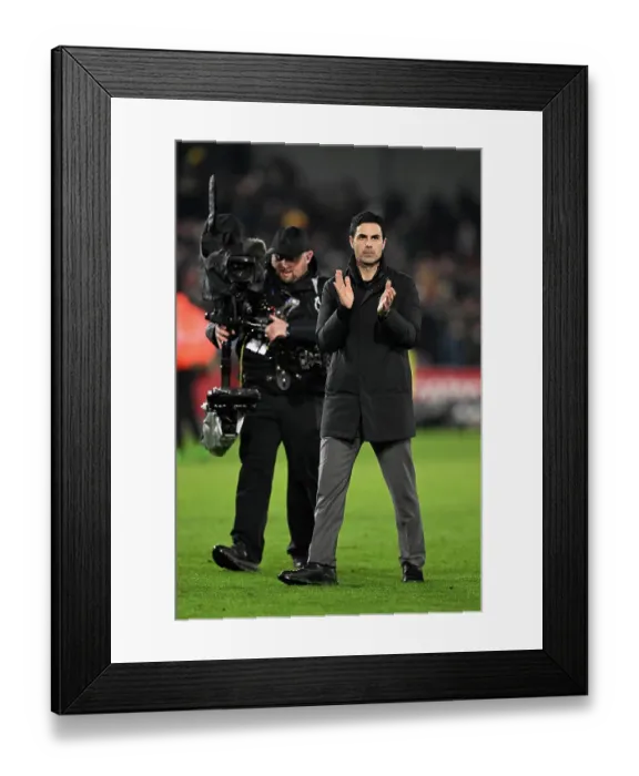 Framed Print : Brentford v Arsenal - Premier League Framed Print : Brentford v Arsenal - Premier League