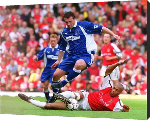 Thierry Henry (Arsenal) David Unsworth (Everton). Arsenal 4: 3 Everton, F. A