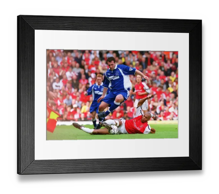 Framed Print : Thierry Henry (Arsenal) David Unsworth (Everton). Arsenal 4: 3 Everton, F. A Framed Print : Thierry Henry (Arsenal) David Unsworth (Everton). Arsenal 4: 3 Everton, F. A