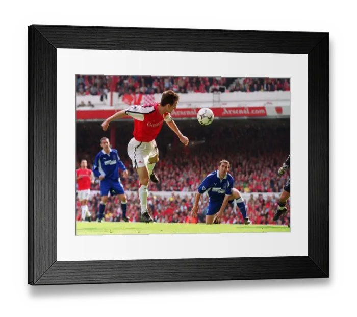 Framed Print : Francis Jeffers heads past Everton goalkeeper Steve Simonsen to score the 4th Arsenal goal Framed Print : Francis Jeffers heads past Everton goalkeeper Steve Simonsen to score the 4th Arsenal goal