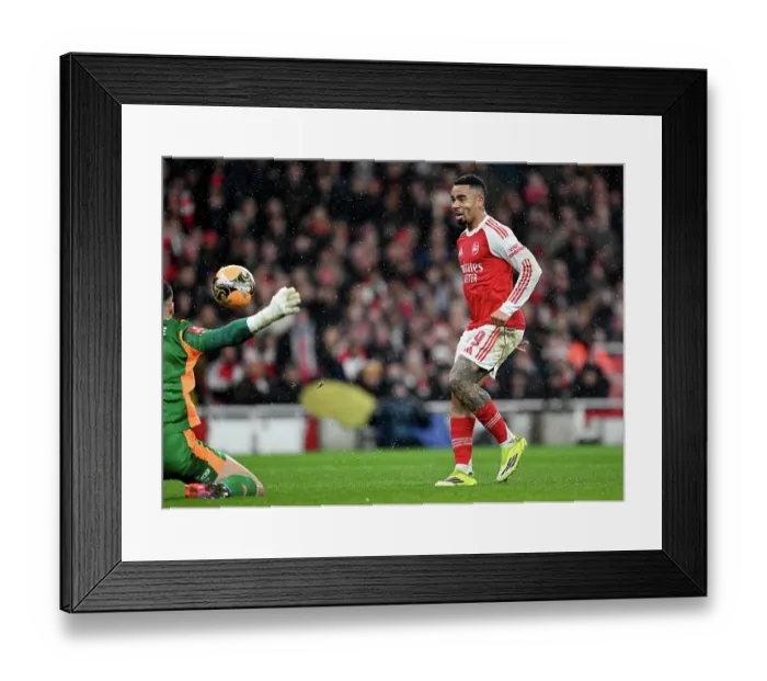 Framed Print : Arsenal v Wigan Athletic - Emirates FA Cup Fourth Round