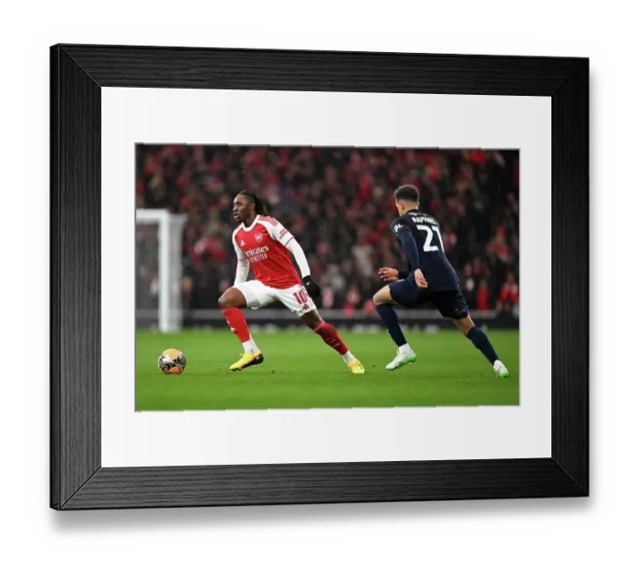 Framed Print : Arsenal v Wigan Athletic - Emirates FA Cup Fourth Round Framed Print : Arsenal v Wigan Athletic - Emirates FA Cup Fourth Round