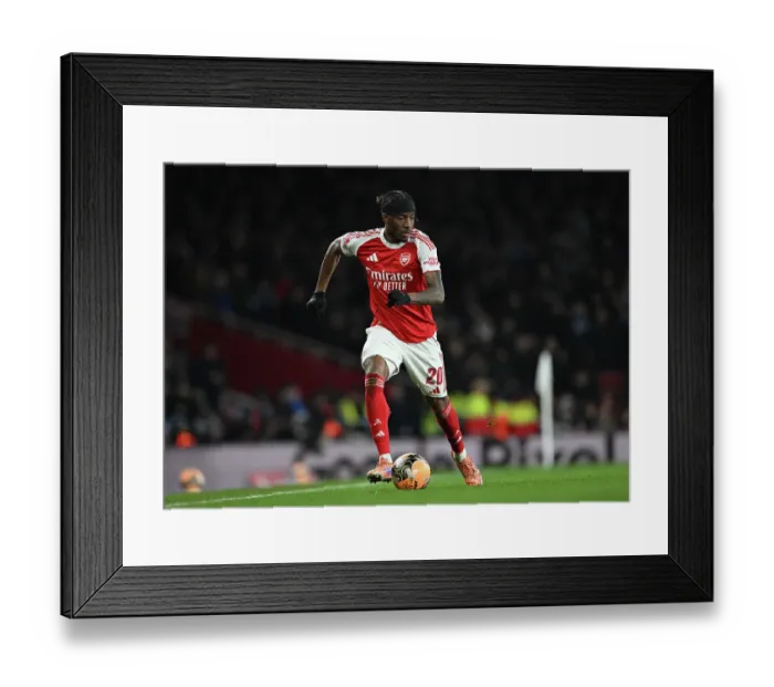 Framed Print : Arsenal v Wigan Athletic - Emirates FA Cup Fourth Round