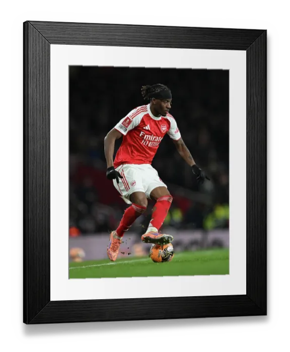 Framed Print : Arsenal v Wigan Athletic - Emirates FA Cup Fourth Round
