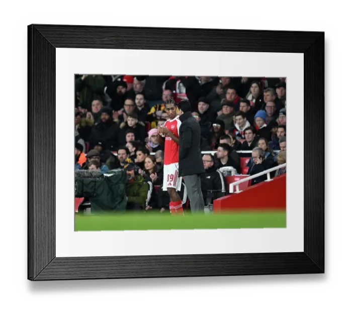 Framed Print : Arsenal v Wigan Athletic - Emirates FA Cup Fourth Round