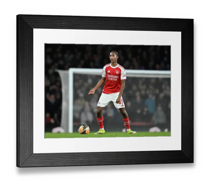Framed Print : Arsenal v Wigan Athletic - Emirates FA Cup Fourth Round