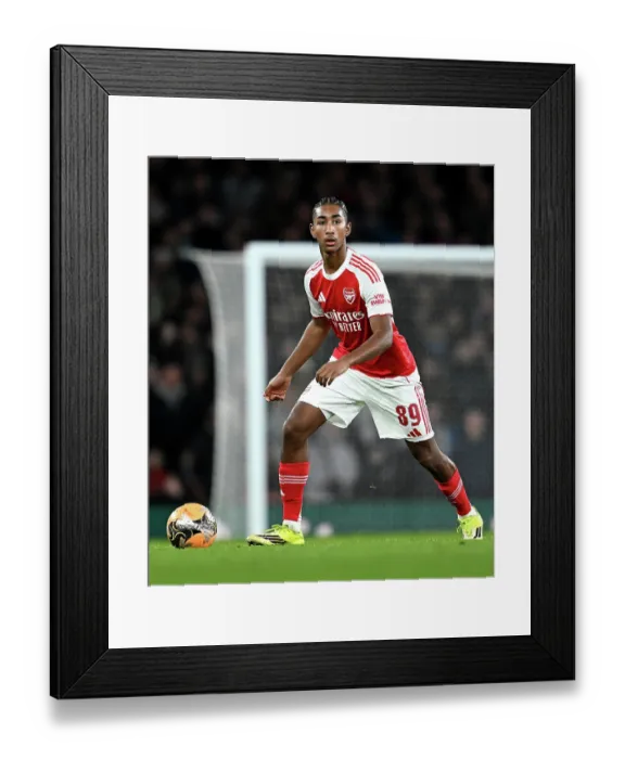 Framed Print : Arsenal v Wigan Athletic - Emirates FA Cup Fourth Round