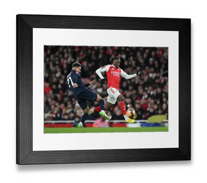 Framed Print : Arsenal v Wigan Athletic - Emirates FA Cup Fourth Round