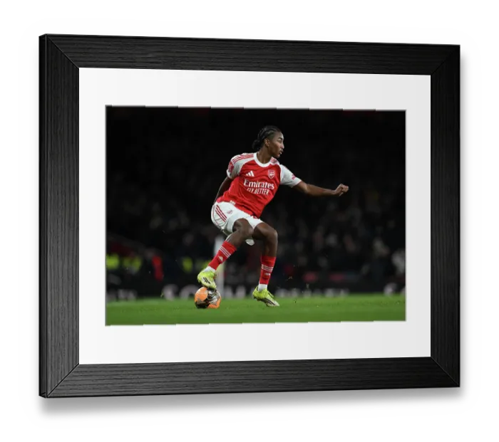 Framed Print : Arsenal v Wigan Athletic - Emirates FA Cup Fourth Round