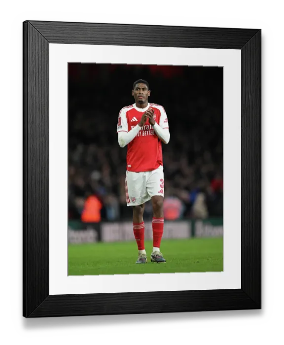 Framed Print : Arsenal v Wigan Athletic - Emirates FA Cup Fourth Round Framed Print : Arsenal v Wigan Athletic - Emirates FA Cup Fourth Round