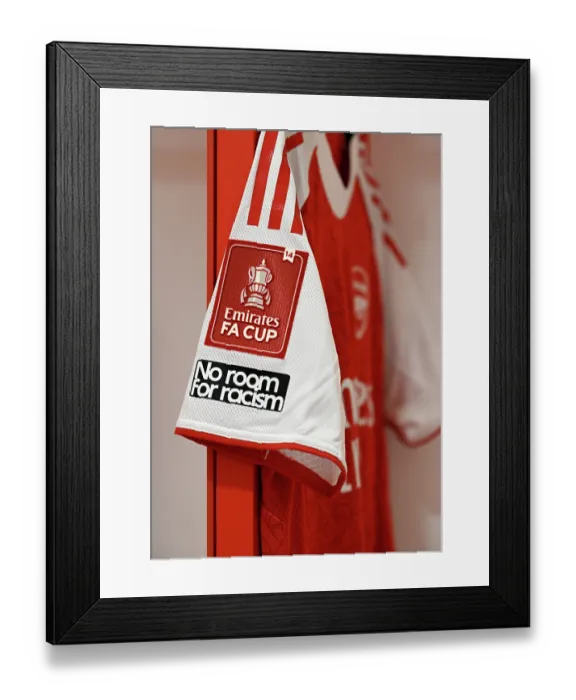 Framed Print : Arsenal v Wigan Athletic - Emirates FA Cup Fourth Round Framed Print : Arsenal v Wigan Athletic - Emirates FA Cup Fourth Round