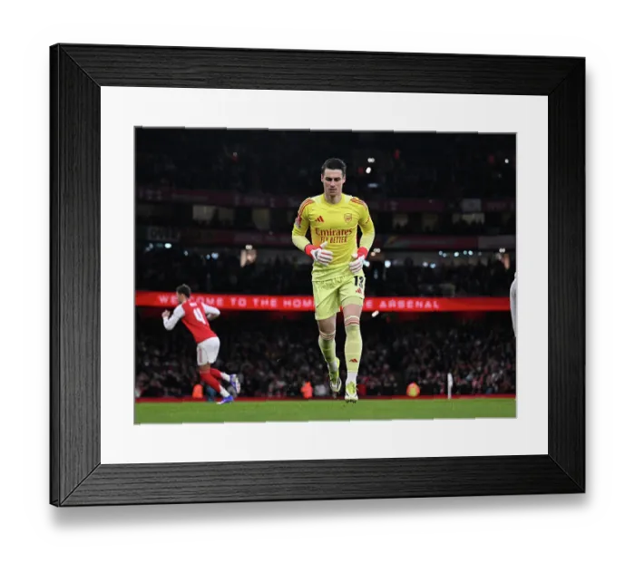 Framed Print : Arsenal v Wigan Athletic - Emirates FA Cup Fourth Round