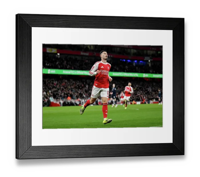 Framed Print : Arsenal v Wigan Athletic - Emirates FA Cup Fourth Round Framed Print : Arsenal v Wigan Athletic - Emirates FA Cup Fourth Round