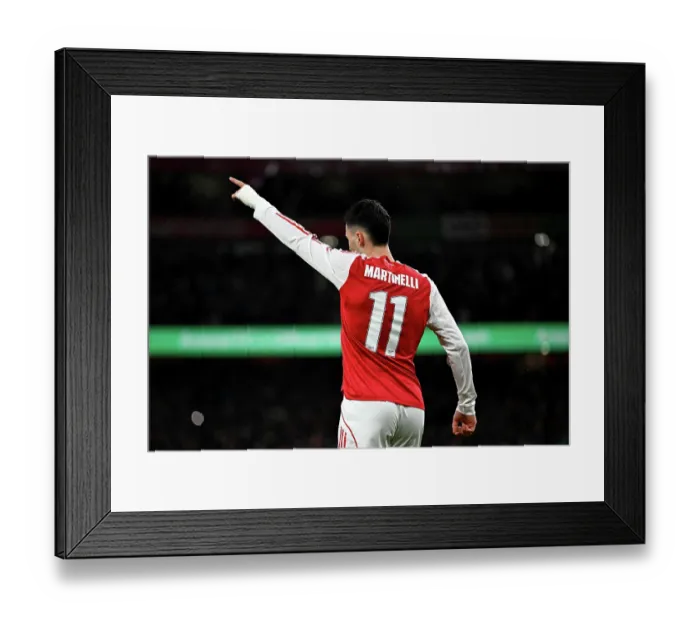 Framed Print : Arsenal v Wigan Athletic - Emirates FA Cup Fourth Round