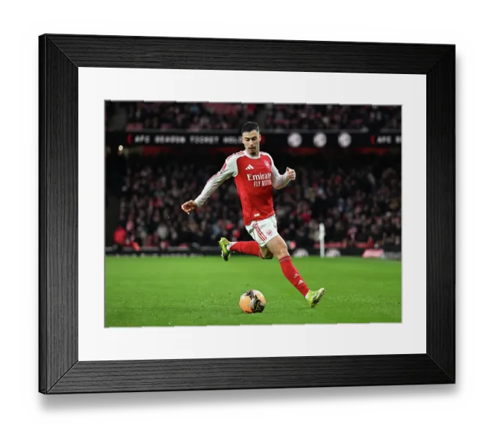 Framed Print : Arsenal v Wigan Athletic - Emirates FA Cup Fourth Round