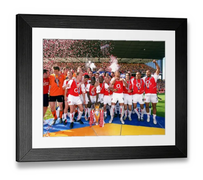 Framed Print : Arsenal v Leicester City Framed Print : Arsenal v Leicester City