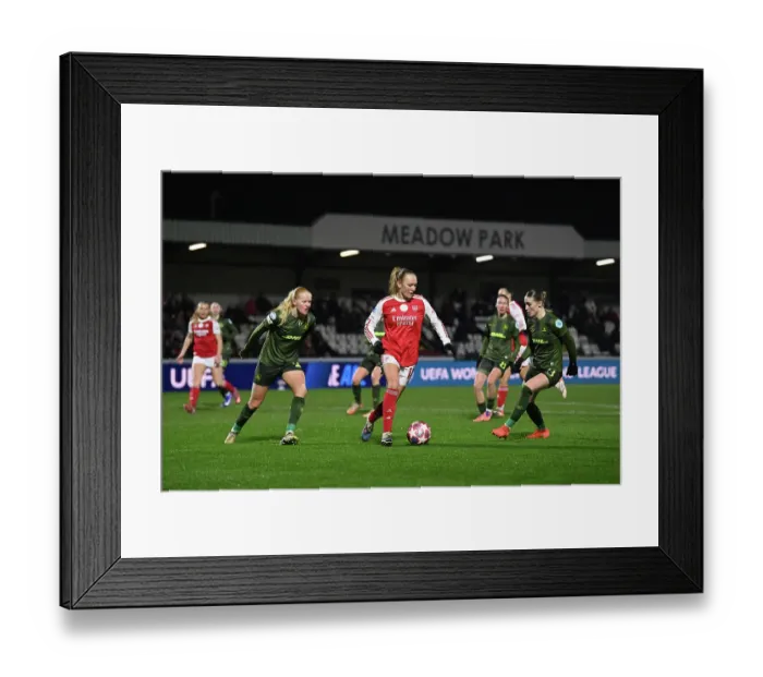 Framed Print : Arsenal Women FC v OH Leuven - UEFA Women's Champions League 2025 / 26 KO play-offs Second Leg Arsenal Women FC v OH Leuven - UEFA Women's Champions League 2025 / 26 KO play-offs Framed Print : Arsenal Women FC v OH Leuven - UEFA Women's Champions League 2025 / 26 KO play-offs Second Leg Arsenal Women FC v OH Leuven - UEFA Women's Champions League 2025 / 26 KO play-offs