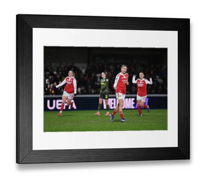 Framed Print : Arsenal Women FC v OH Leuven - UEFA Women's Champions League 2025 / 26 KO play-offs Second Leg Arsenal Women FC v OH Leuven - UEFA Women's Champions League 2025 / 26 KO play-offs