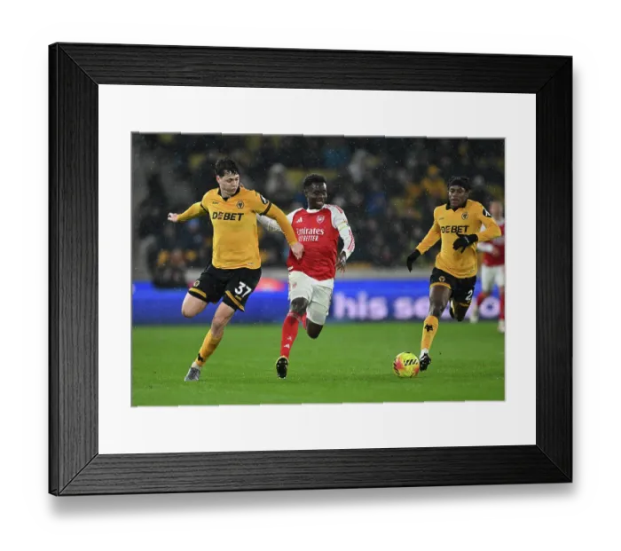 Framed Print : Wolverhampton Wanderers v Arsenal - Premier League