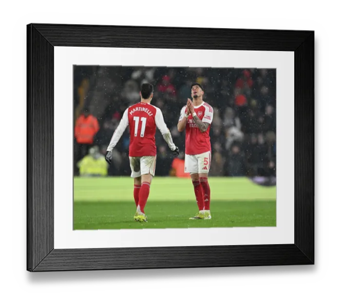 Framed Print : Wolverhampton Wanderers v Arsenal - Premier League