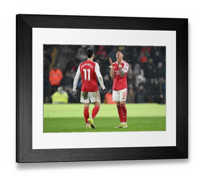 Framed Print : Wolverhampton Wanderers v Arsenal - Premier League