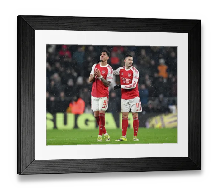Framed Print : Wolverhampton Wanderers v Arsenal - Premier League