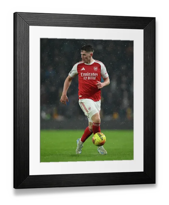 Framed Print : Wolverhampton Wanderers v Arsenal - Premier League