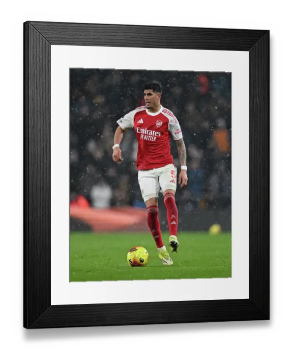 Framed Print : Wolverhampton Wanderers v Arsenal - Premier League