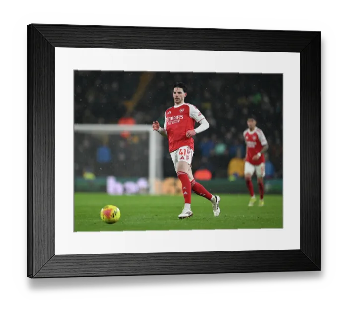 Framed Print : Wolverhampton Wanderers v Arsenal - Premier League
